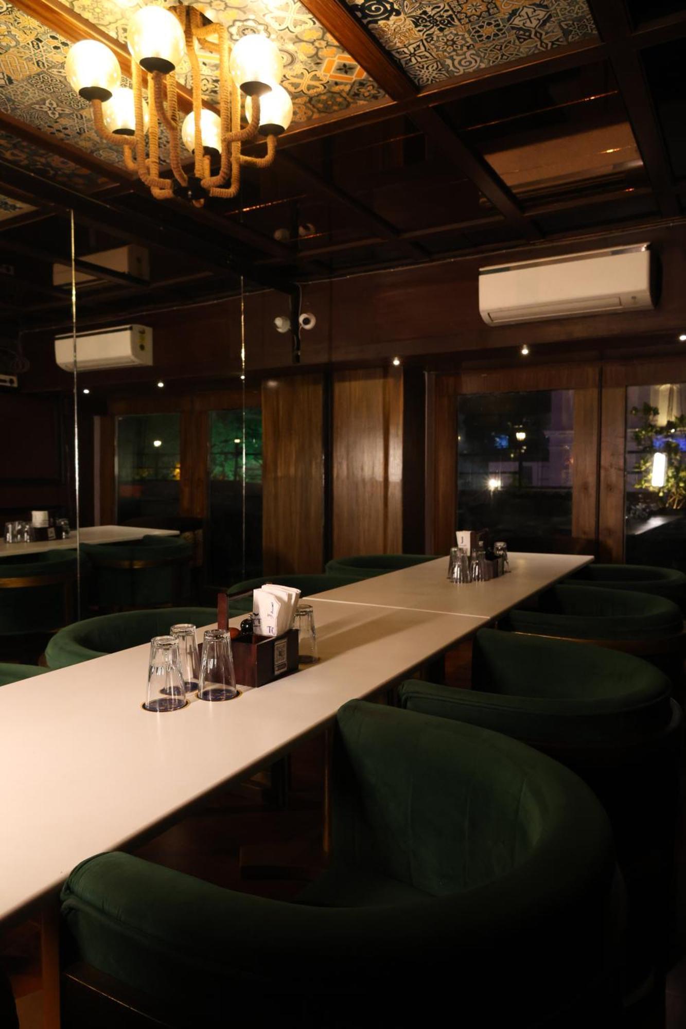Golden Parkk Hotel كولكاتا المظهر الخارجي الصورة