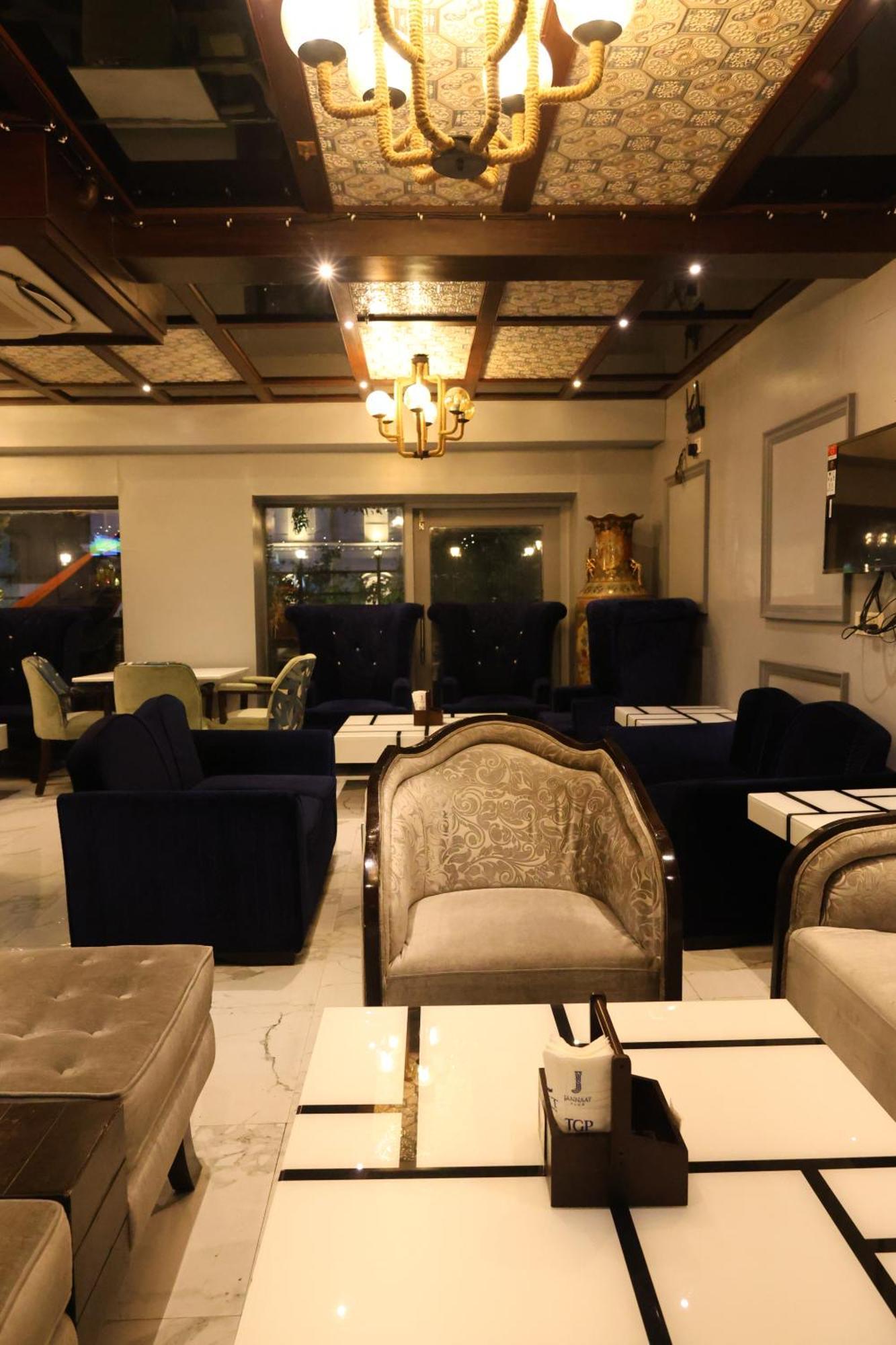 Golden Parkk Hotel كولكاتا المظهر الخارجي الصورة